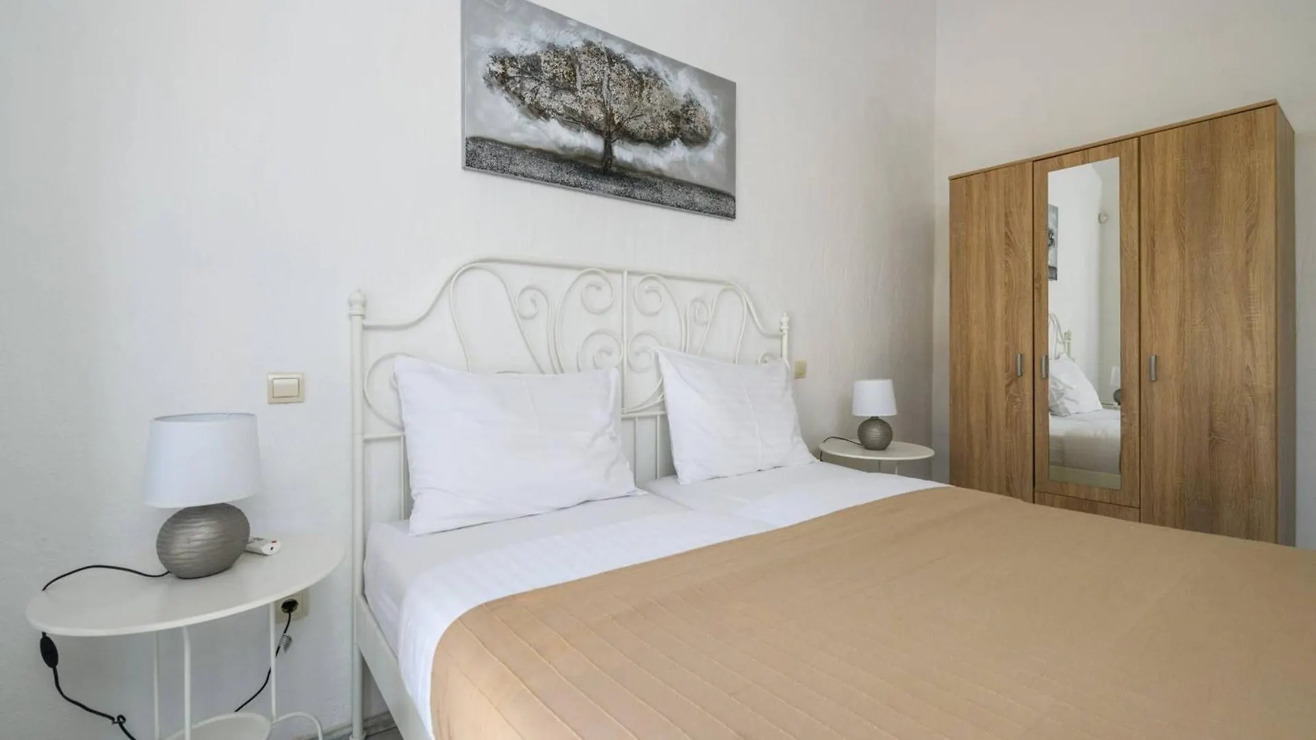 Villa Paradis Butkovići 0*,